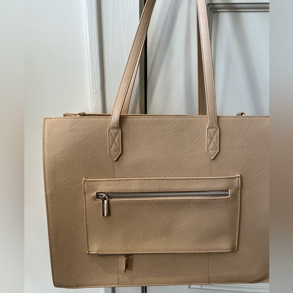 Like new Beis work tote - Picture 2 of 8
